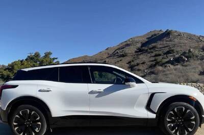 GM Discontinues Sale of Chevy Blazer EV Due To ‘Software Quality Issues’