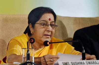 'Mother of Ballari' Sushma Swaraj's Bond With Karnataka Goes Back to 'Big Battle' Days Against Sonia Gandhi