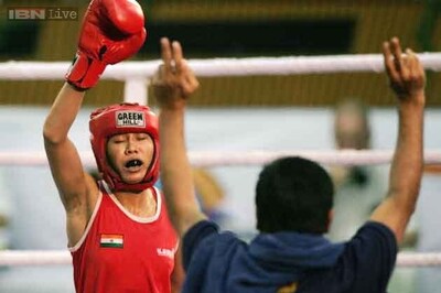 CWG 2014: Boxer Sarita Devi in quarters, Manoj Kumar ousted