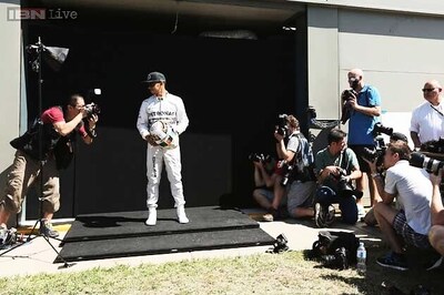 Hamilton takes pole at Australian GP, Vettel 12th