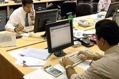 India Inc sells record shares in '07