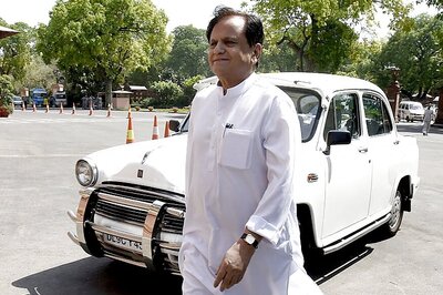 Ahmed Patel Accuses BJP of 'Misusing Agencies', Says I-T Raids Party's Modus Operandi of Targeting Oppn