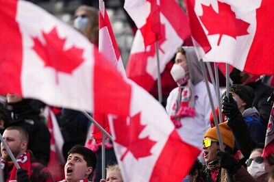 US Stumbles To 2-0 Loss At 1st-place Canada In Qualifying