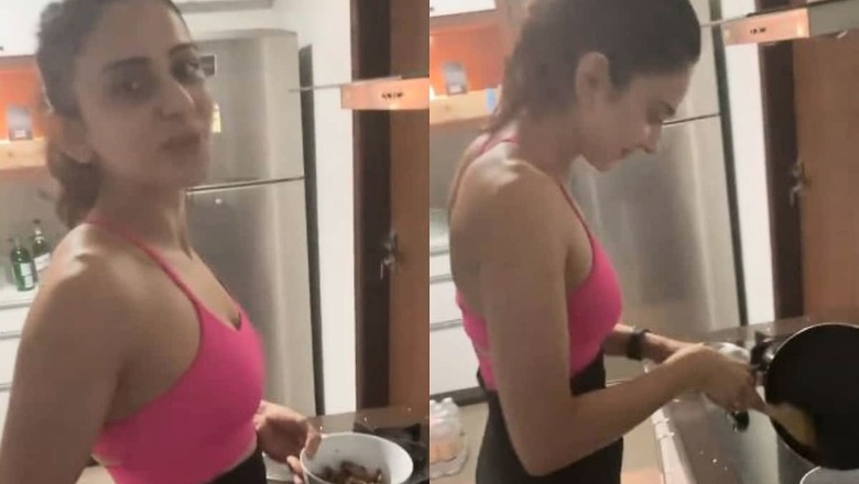 Rakul Preet Singh's Pancake Experiment Goes Wrong, Brother Asks 'Didi Ye Kya Banaya Aapne'