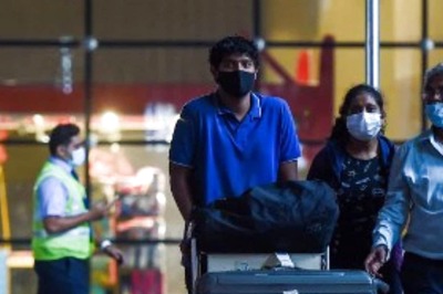 Masks Mandatory on Flights, at Airports Amid Covid Surge; DGCA Asks Airlines to Deboard Violators