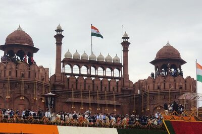 'Shramyogis' Building Central Vista & Amrit Sarovar, Sarpanches & Teachers: Meet Special I-Day Invitees