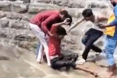 Karnataka: Daredevil Act Goes Awry, Youth Falls 30 Ft While Scaling Dam Wall | WATCH