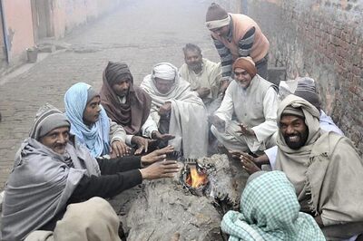 Delhi shivers as temperature drops to 2.4 degree, lowest in a decade