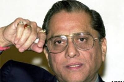 Dalmiya in race for CAB chief's post