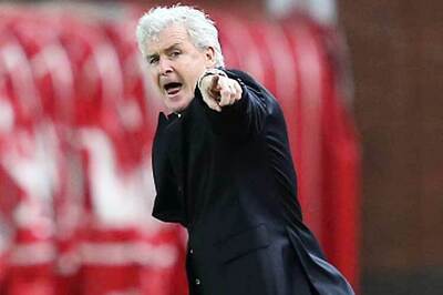 Stoke City still wary of out-of-sorts Manchester United: Mark Hughes