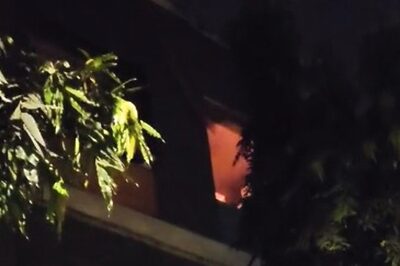 3 Injured in Fire at Mumbai School Terrace After LPG Gas Cylinder Explosion