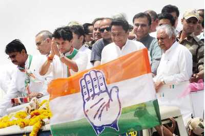 Amid Rumours of Groupism in Madhya Pradesh Congress, Kamal Nath & Jyotiraditya Scindia Take Joint Chopper Ride