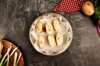 How to Reheat Baked Potatoes in the Oven, Microwave, Air Fryer & More