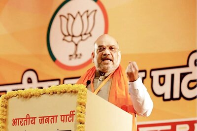 Congress Has 'Italian Glasses' on Their Eyes, Can Only Daydream of Winning Polls: Amit Shah