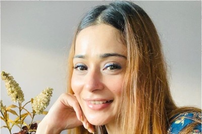 Sara Khan Tests Coronavirus Positive