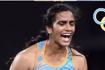 Deepika Padukone, Sara Ali Khan Congratulate Shuttler PV Sindhu on Olympic Bronze