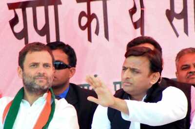 SP-Cong Agree to Call Truce in INDIA Interest