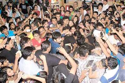 Centre urged to review policy of funding on population