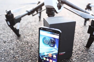 Watch: Motorola Moto X Force's shatterproof display survives even when dropped from over 900 feet