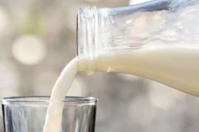 What Health Experts Say About Consuming Milk On Empty Stomach