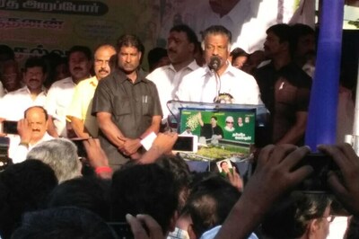 Politics Over Jaya's Death Refuses to Go Away, Panneerselvam Demands Probe