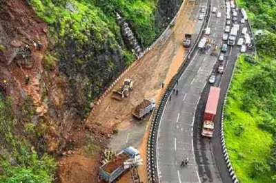 Pune-Mumbai Expressway to be Blocked For 2 Hours Today, Check Details