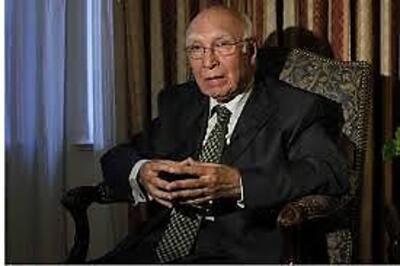 India, Pakistan to address Kashmir issue through back channel talks, says Sartaj Aziz