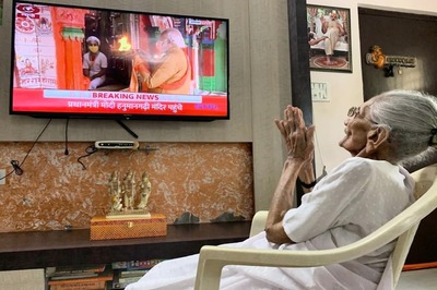 PM Modi's Mother Watches Ayodhya Event on TV with Folded Hands at Her Gandhinagar Residence