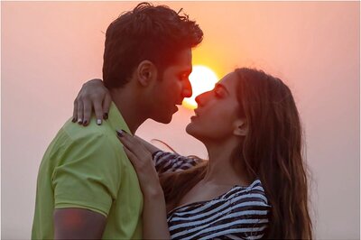 Ahead of Coolie No 1 Release, Sara Ali Khan Shares Romantic Pic with Varun Dhawan