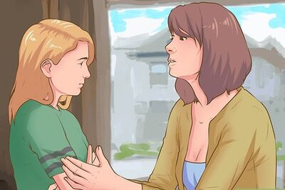 How to Avoid Politics With Stubborn Relatives