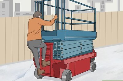 How to Operate a Scissor Lift