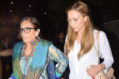 Marriage on the Cards? Salman's Girlfriend Iulia Vantur Spotted With His Mother at the Airport