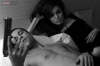 Newly weds Brad Pitt, Angelina Jolie to shoot 'crazy sex scenes' for their new film 'By The Sea'