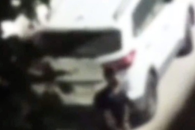 Man Spotted Masturbating Outside Girls' PG in Delhi, DCW Chief Swati Maliwal Shares Footage