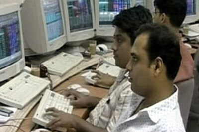 Mkts end flat: Midcaps, metal, realty outperform