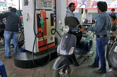 Politics of Petrol: All Eyes on Oppn-Ruled States as BJP Govts Cut VAT on Centre's Cue