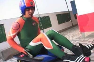 Keshavan defies fractured back for Winter Olympics