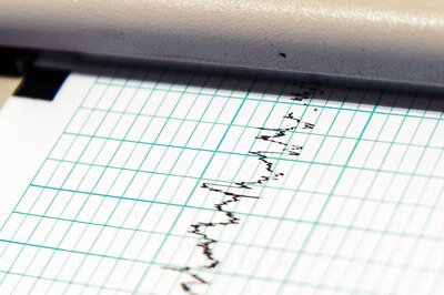 5.8 Magnitude Earthquake Rocks Delhi, Strong Tremors Felt in UP, U'khand; China Affected Too