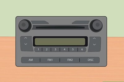 How to Update a Toyota Corolla Car Radio