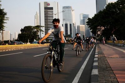 Indonesia Working on Producing Own Covid-19 Vaccine amid Worry over Access