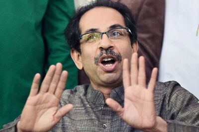 Anna Hazare's Hunger Strike: Shiv Sena Chief Uddhav Thackeray Asks Maharashtra Government to Intervene