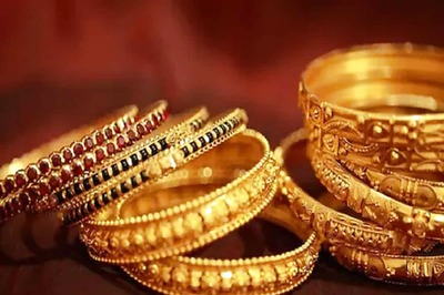 Gold Price Today Tops Rs 48,500 as Bitcoin Tumbles; 'Investors Must Go Long in Dips'