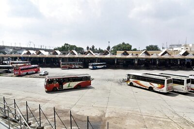 'Have the Right to Protest for Our Rights': TSRTC Employees to Move Court After Mass Sacking by KCR