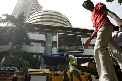 Nifty Ends at 8204, Sensex in Red