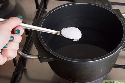 How to Make Strawberry Margaritas