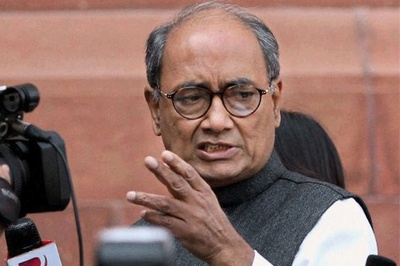 Digvijaya Singh’s Letter Accusing State Election Committee of Doing Business on Ticket Distribution Goes Viral; Congress Leader says 'Never Wrote it'