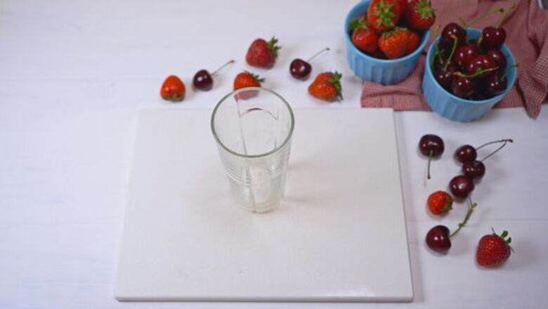 How to Make Strawberry Milk