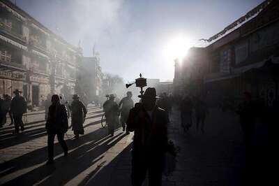 China to build second rail line into restive Tibet