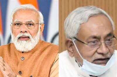 Nitish Reacts To 'Father of New Nation' Remark by Fadnavis' Wife; Asks What Has PM Done For Country