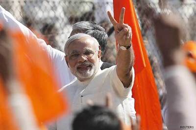 Congress attack can't stop a tea-seller from serving the country: Modi